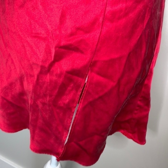 Vintage Victoria’s Secret Silk Slip Dress - Picture 5 of 6